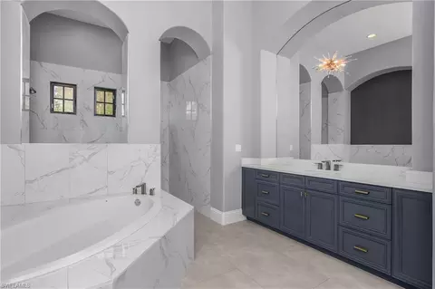 Bath - 7420 Byrons Way, Naples, FL 34113 photo 2 of 6