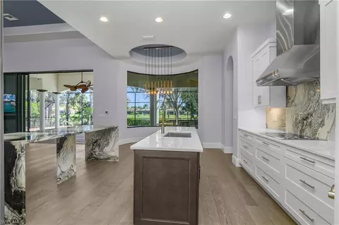 Kitchen - 7420 Byrons Way, Naples, FL 34113 photo 6 of 8