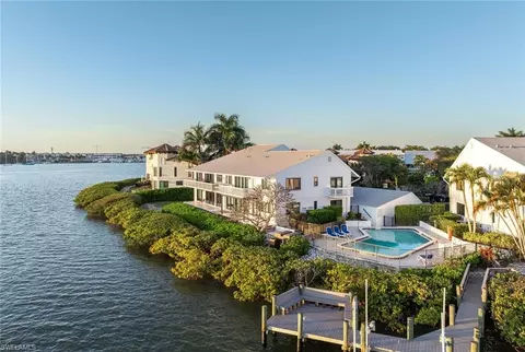 1302 Chesapeake Ave #A3, Naples, FL 34102