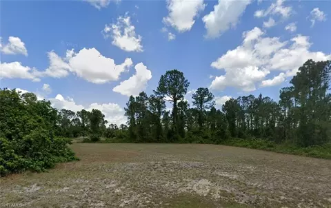 1907 Wells Ave, Lehigh Acres, FL 33972