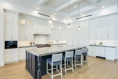 Kitchen - 730 Harbour Dr, Naples, FL 34103 photo 2 of 7