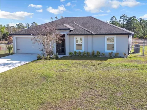 843 Lochman Dr, Fort Myers, FL 33913