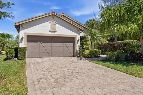 8355 Lucello Ter N, Naples, FL 34114