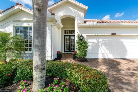 1989 Timarron Way, Naples, FL 34109