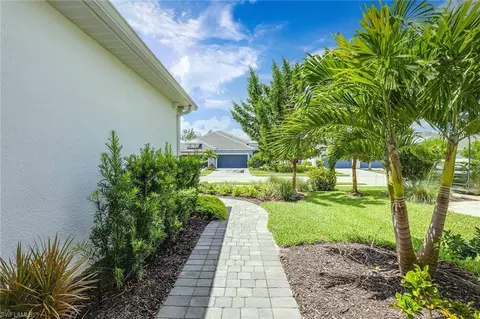 2238 Marquesa Cir, Naples, FL 34112 photo 6