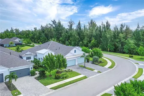 2238 Marquesa Cir, Naples, FL 34112 photo 8