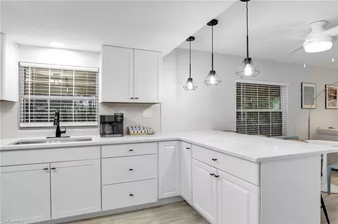Kitchen - 2780 Weeks Ave, Naples, FL 34112 photo 3 of 4