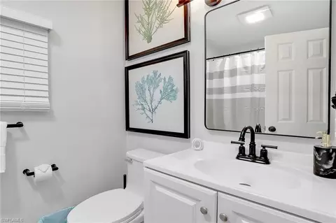 Bath - 2780 Weeks Ave, Naples, FL 34112 photo 3 of 3