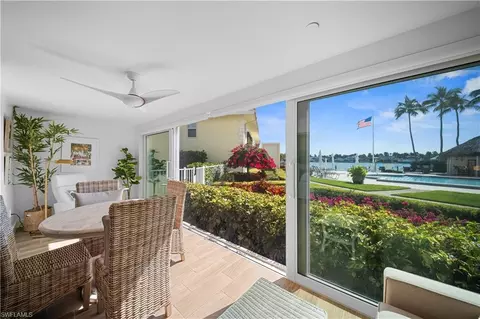 2850 Gulf Shore Blvd N #108, Naples, FL 34103