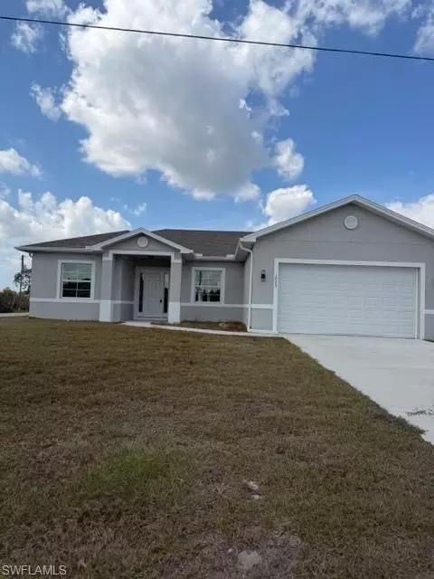 1923 Richmond Ave N, Lehigh Acres, FL 33972