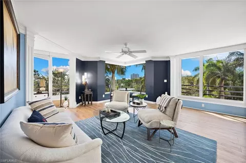 5555 Heron Point Dr #302, Naples, FL 34108