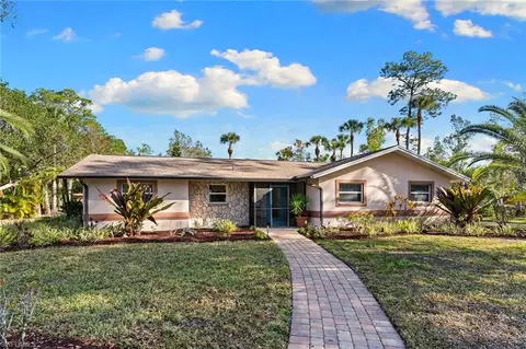 3675 1st Ave NW, Naples, FL 34120