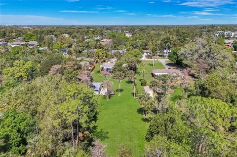 View/Area - 5290 Cypress Ln, Naples, FL 34113 photo 1 of 7