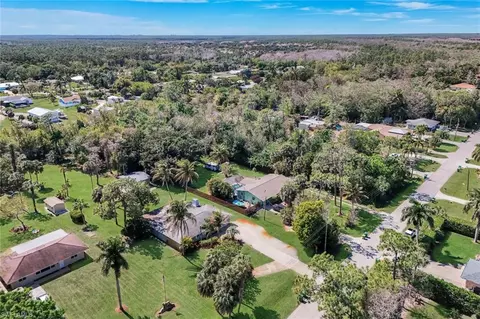 View/Area - 5290 Cypress Ln, Naples, FL 34113 photo 6 of 7