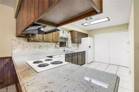 Kitchen - 5290 Cypress Ln, Naples, FL 34113 photo 1 of 3