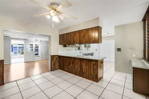 Kitchen - 5290 Cypress Ln, Naples, FL 34113 photo 3 of 3