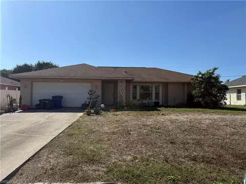 8312 Bahamas Rd, Fort Myers, FL 33967