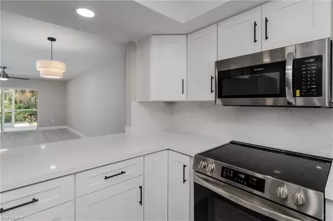 5419 Rattlesnake Hammock Rd #107F, Naples, FL 34113