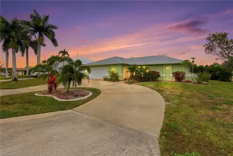 219 SE 16th Ter, Cape Coral, FL 33990