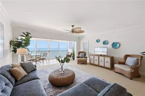 2885 Gulf Shore Blvd N #801, Naples, FL 34103