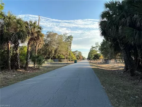 320 16th St NE, Naples, FL 34120 photo 7