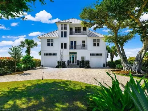 7974 Estero Blvd, Fort Myers Beach, FL 33931