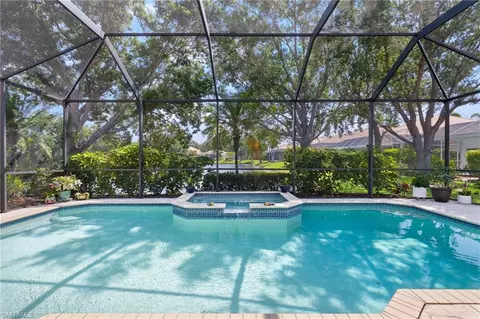 1958 Dory Ct, Naples, FL 34109 photo 2