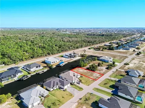 2805 NW 41st Ave, Cape Coral, FL 33993