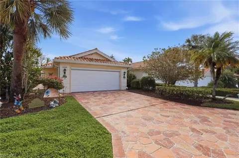 4198 Los Altos Ct, Naples, FL 34109