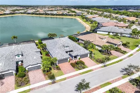 7785 Jacaranda Ln, Naples, FL 34114