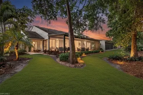 344 Edgemere Way N, Naples, FL 34105