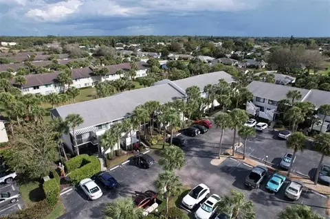 View/Area - 4100 Looking Glass Ln #3002, Naples, FL 34112 photo 3 of 5