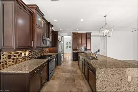 Kitchen - 3312 Pacific Dr, Naples, FL 34119 photo 2 of 3