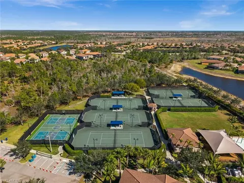 View/Area - 3312 Pacific Dr, Naples, FL 34119 photo 4 of 4