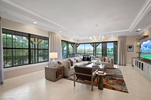 16391 Viansa Way #101, Naples, FL 34110
