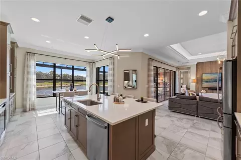 Kitchen - 4032 Nova Ln, Naples, FL 34119 photo 5 of 6
