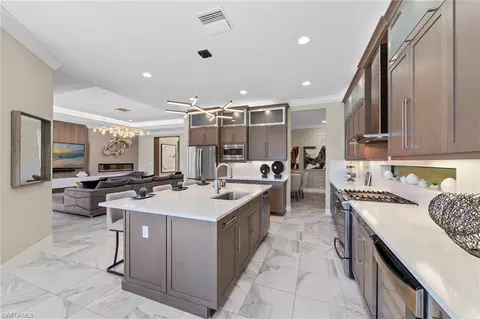 Kitchen - 4032 Nova Ln, Naples, FL 34119 photo 3 of 6