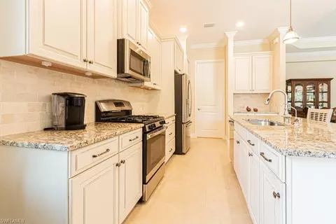 Kitchen - 21270 Estero Preserve Run, Estero, FL 33928 photo 3 of 8