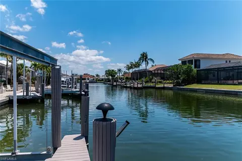 931 Snowberry Ct, Marco Island, FL 34145