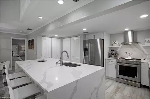 3412 Timberwood Cir, Naples, FL 34105