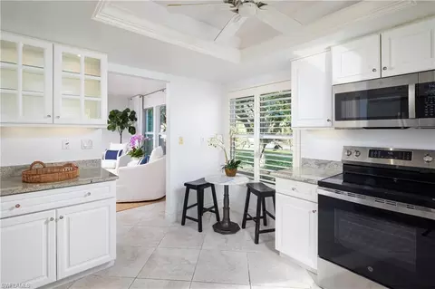 Kitchen - 600 3rd St S #2, Naples, FL 34102 photo 1 of 2