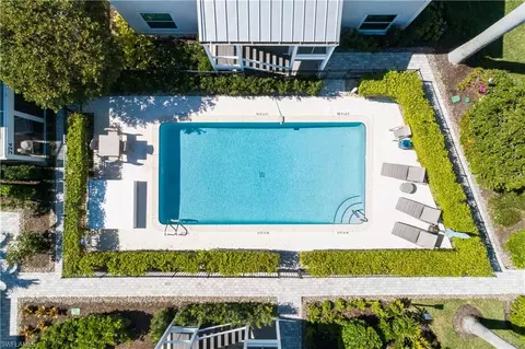Exterior - 600 3rd St S #2, Naples, FL 34102 photo 6 of 6