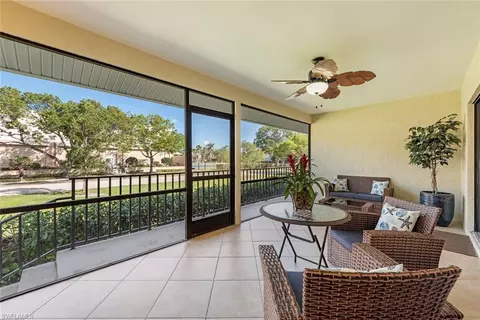 Exterior - 560 9th Ave S, Naples, FL 34102 photo 1 of 2