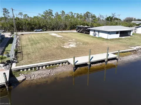 6309 Park Rd, Fort Myers, FL 33908