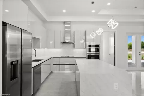 Kitchen - 3631 68th Ave NE, Naples, FL 34120 photo 2 of 2