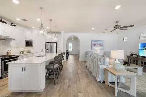 7545 Geranium Way, Naples, FL 34114 photo 8
