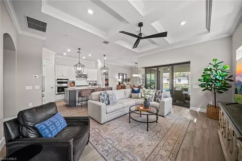 9681 Everglades Dr, Naples, FL 34120 photo 6