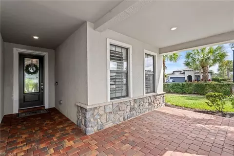 9681 Everglades Dr, Naples, FL 34120 photo 3