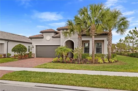 9681 Everglades Dr, Naples, FL 34120 photo 2