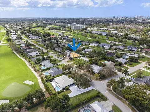 View/Area - 335 Burning Tree Dr, Naples, FL 34105 photo 2 of 4